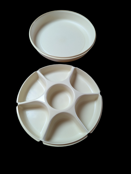 Vintage Tupperware Vegetable /Fruit and Dip Container