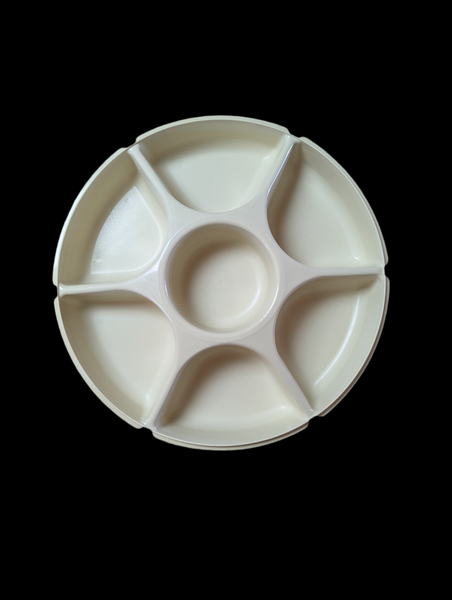 Vintage Tupperware Vegetable /Fruit and Dip Container