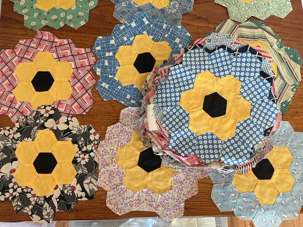 Grandmother’s Flower Garden Quilt Pieces