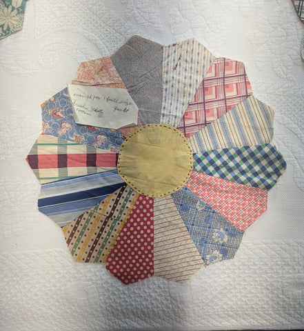 Dresden Plate Quilt Pieces