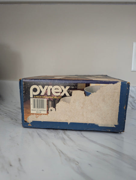 3 Piece Pyrex Mixing Bowl Set