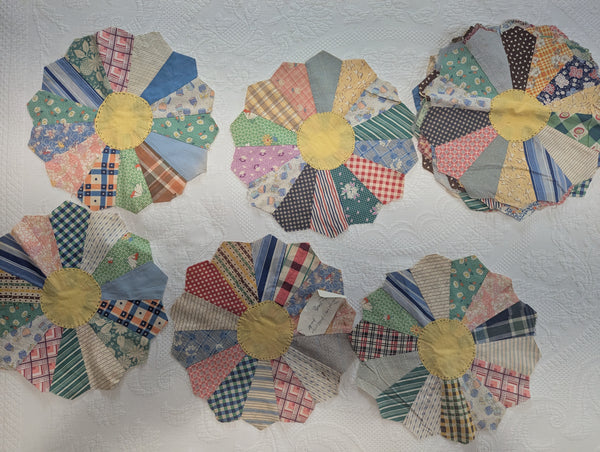 Dresden Plate Quilt Pieces