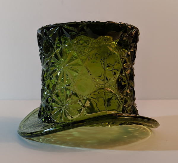 Green Glass Hat - Button and Daisy