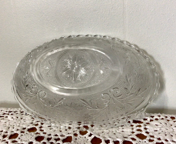Oval Sandwich Glass Bowl
