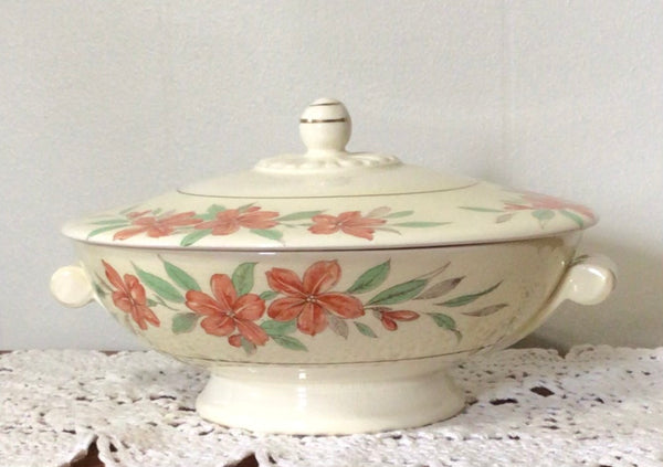 Taylor Smith Taylor Covered Bowl