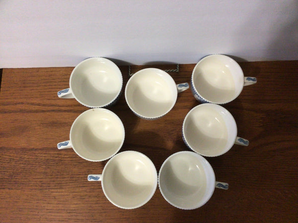 Vintage Currier and Ives Scroll Handled Cups (7)